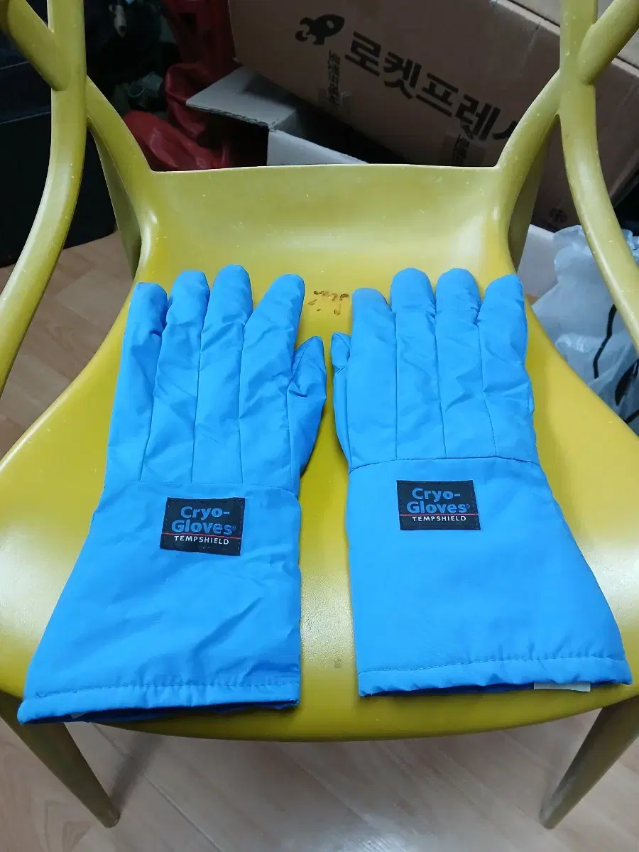 Cryo-Gloves 특수장갑